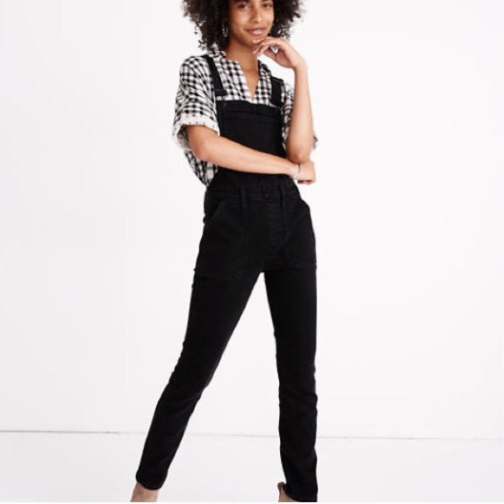 Madewell Skinny Overalls in Washed Black - XS
